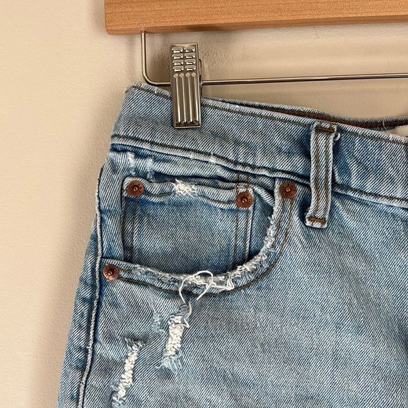 Abercrombie & Fitch Cut Off Jean Shorts Size 27 - Picture 2 of 7